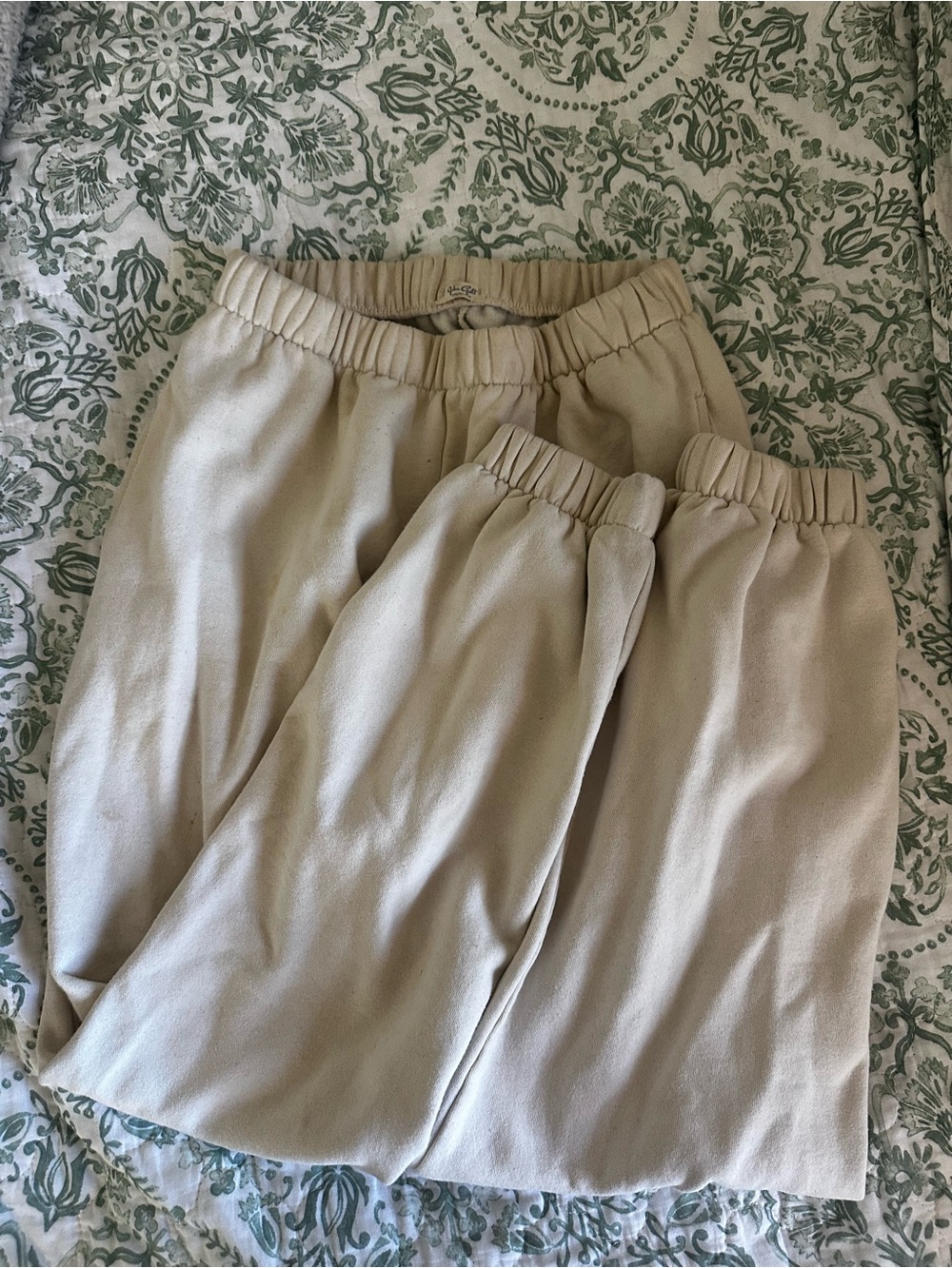 Off white brandy Melville Sweatpants
